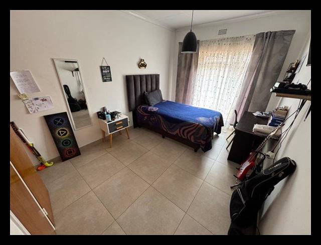 3 BEDROOM TOWNHOUSE FOR SALE IN BIRCHLEIGH NORTH